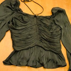 🔥 HOUSE OF HARLOW 1960 Satin Top halter